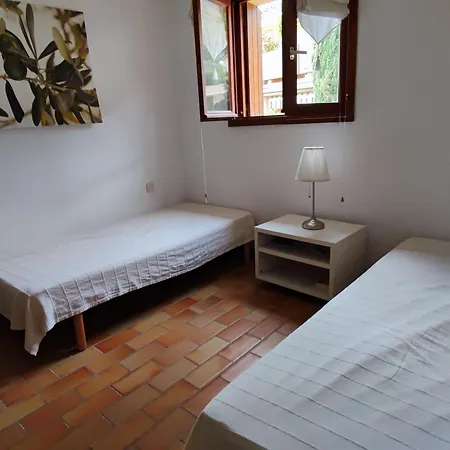 Charmant T2 Avec Jardin, A 5 Min Pied Plage Saint-clair - Parking, Terrasse Equipee, Proche Lavandou - Fr-1-677-34 *